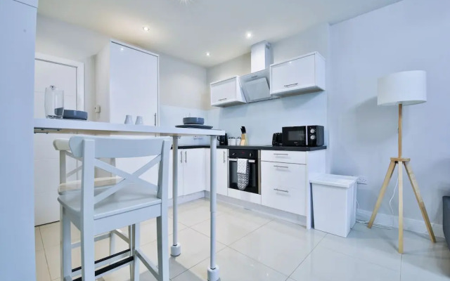 1-Bed City Nest in Cardiff