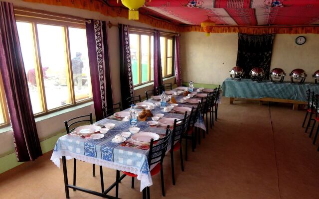 Camp BlueWaters - Pangong