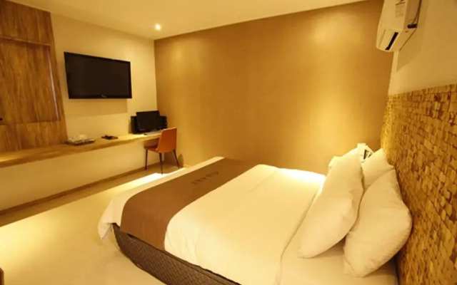 Galaxy Hotel