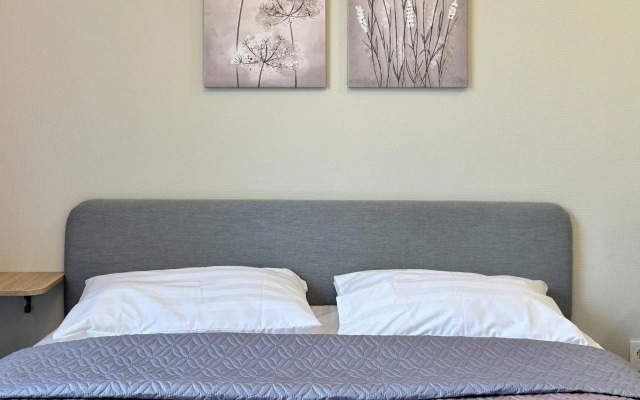 Apartment 2nights on Vitebsk Avenue, 99 building 1