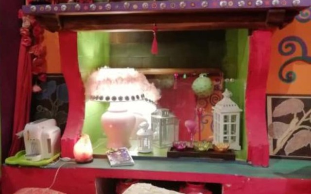 Calcata Artists Room