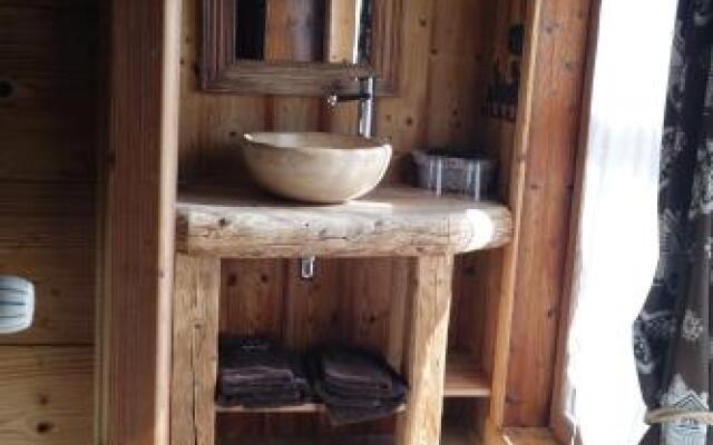 Chambre d'Hôtes La ferme d'en bas