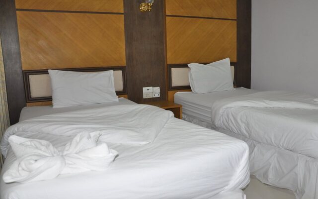 Suanwaruan Hotel