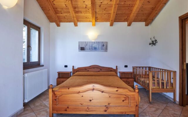 House Ronco Dongo 32460