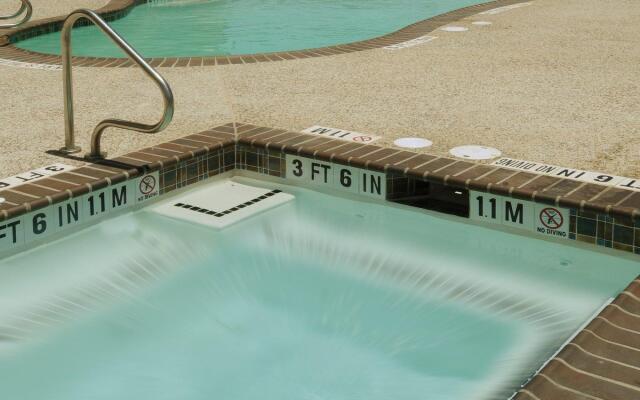 Holiday Inn Express Hotel & Suites Uvalde by IHG