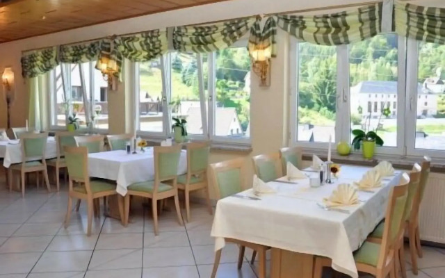 Hotel Schöne Aussicht