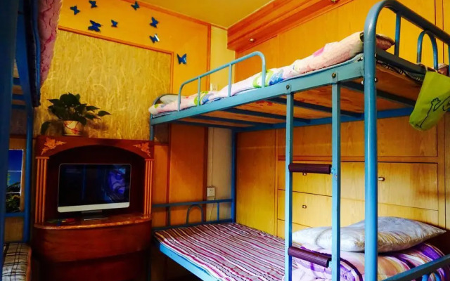 Travel.music Hostel