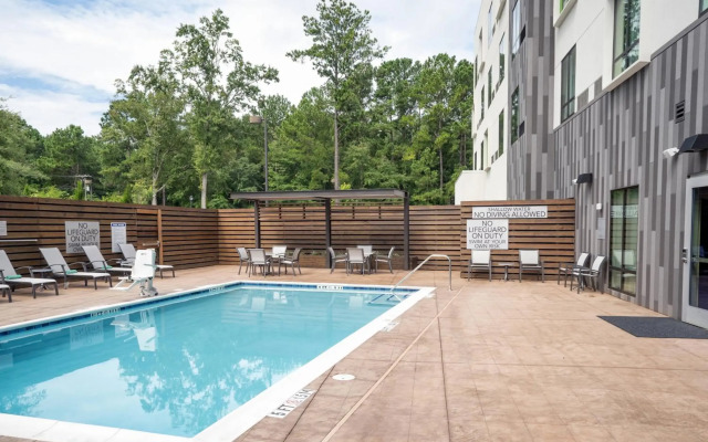 Courtyard by Marriott Charleston-North Charleston