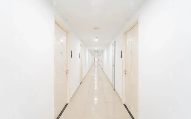 RedLiving Apartment Patra Land Urbano - Alfa Rooms Tower East