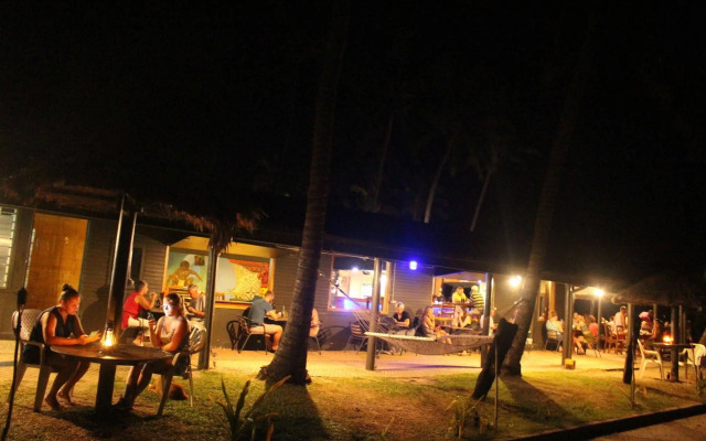 Travellers Beach Resort