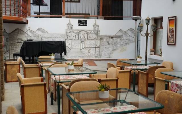 Casa Francisco Hotel