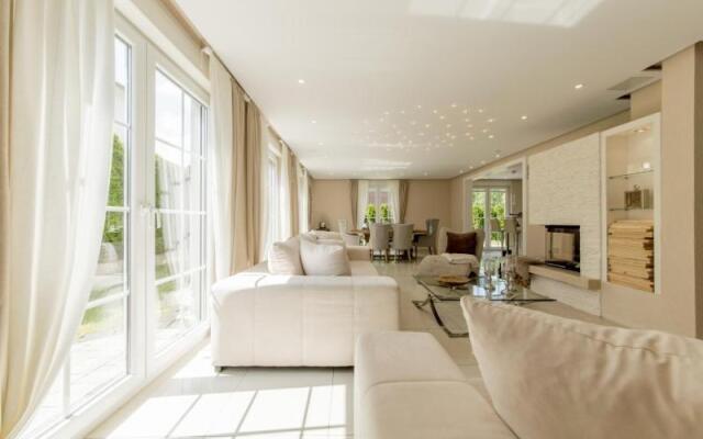 ID 5338 - Private House