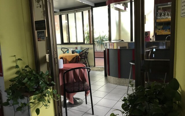 Mini Hotel