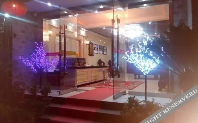 Tuojiang Yinxiang River-view Inn