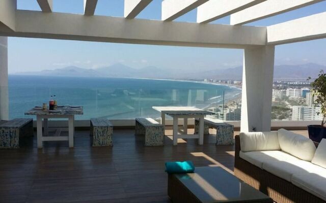 Condominio Club Oceano