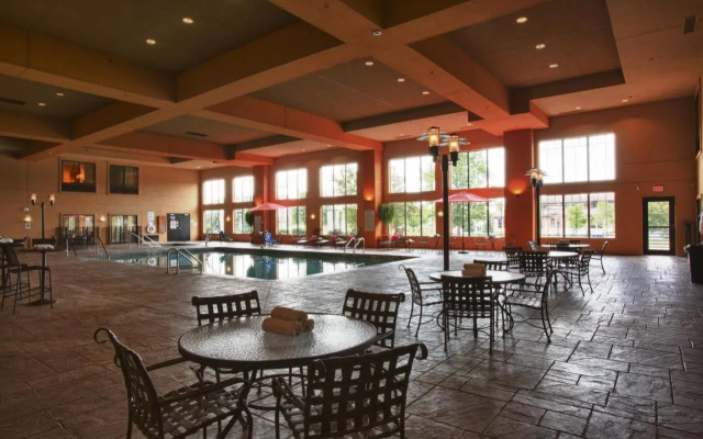 Wildwood Lodge  St Paul