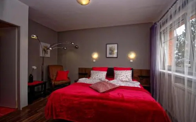 Cozy Gardens Apartments in Prague