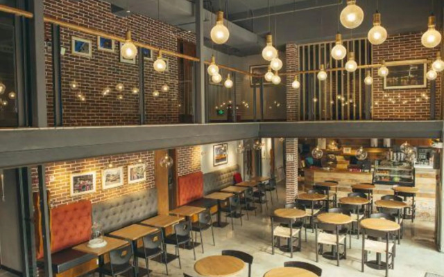 Be Home Youth Hostel