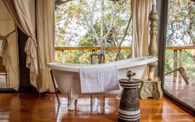 Rhino Sands Safari Camp