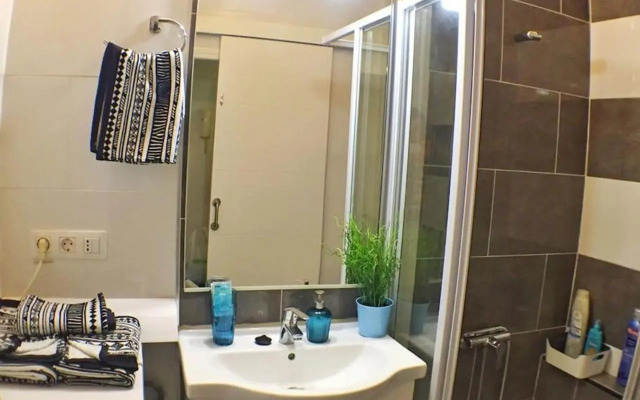 Estudio Playa Canteras 2-4p Wifi 100MB