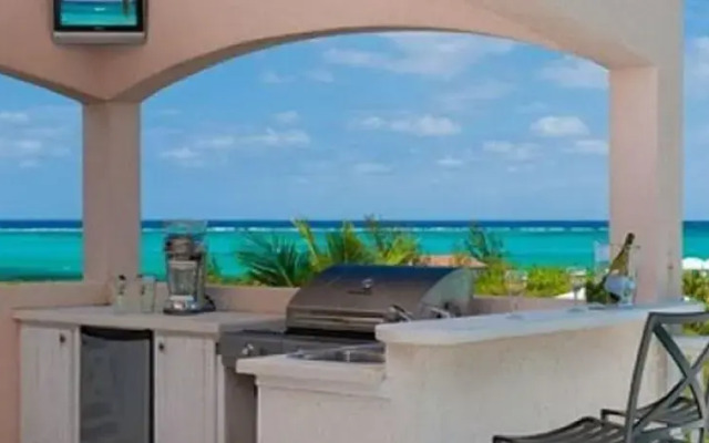 Seabreeze Villa
