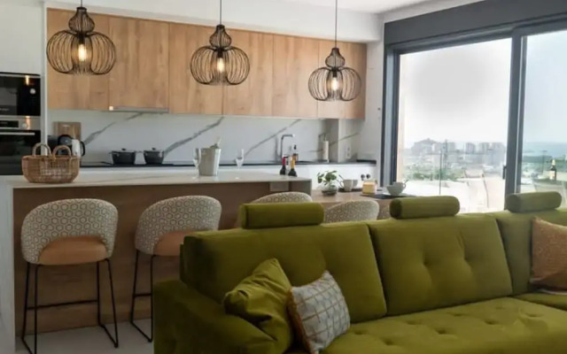 Casa la Vista by Bookaparadise