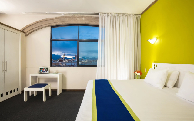 Hotel Vista Express Morelia By Arriva Hospitality Group