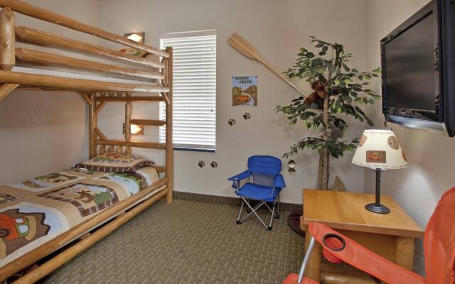 Holiday Inn Express Hotel & Suites Pittsburg by IHG