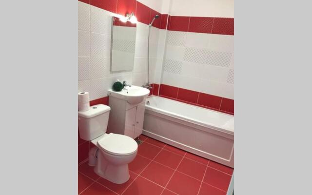 Apartament cu 2 camere, spatios si confortabil.