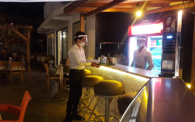 Club Urgench Hotel