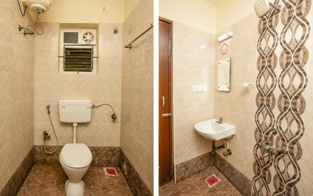 OYO 15701 River View Residency