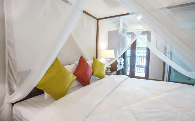 NightBazaar Inn Hotel
