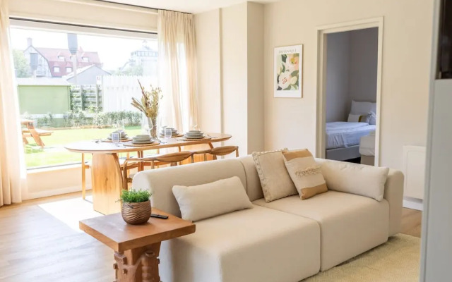 Renovated Apartment With Garden and Parking