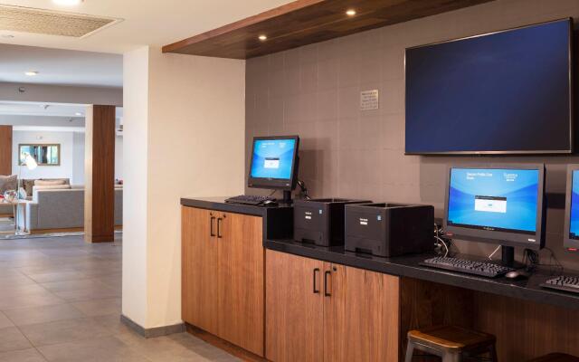 Fairfield Inn & Suites by Marriott Providence Airport