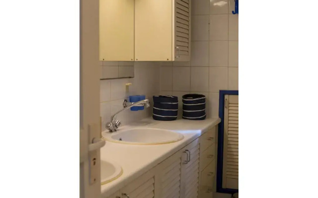 Boat apartment Rotterdam Hoop