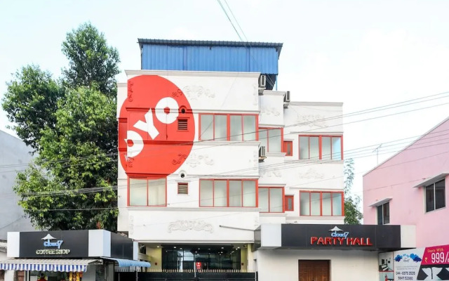 OYO 5328 Cloud 7 Serviced Apartements
