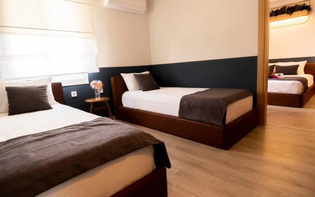 Urla 1867 Hotel