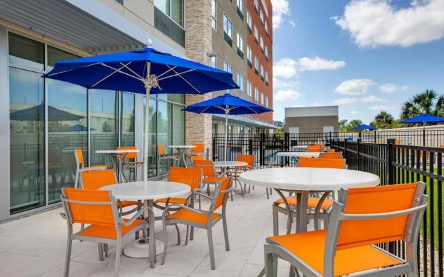 Holiday Inn Express & Suites Sanford- Lake Mary by IHG