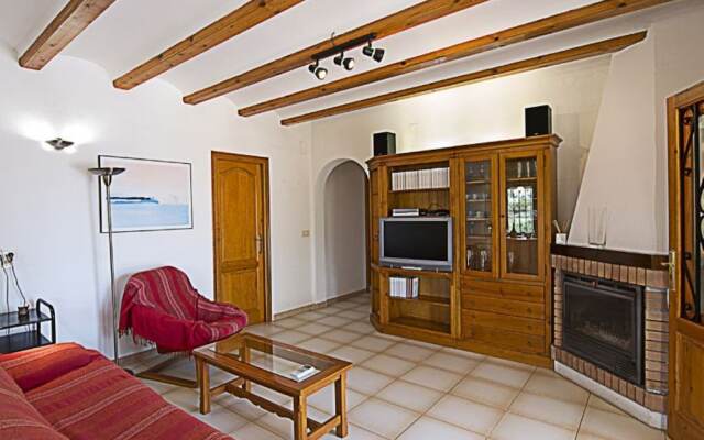 Villa - 3 Bedrooms with Pool - 106419