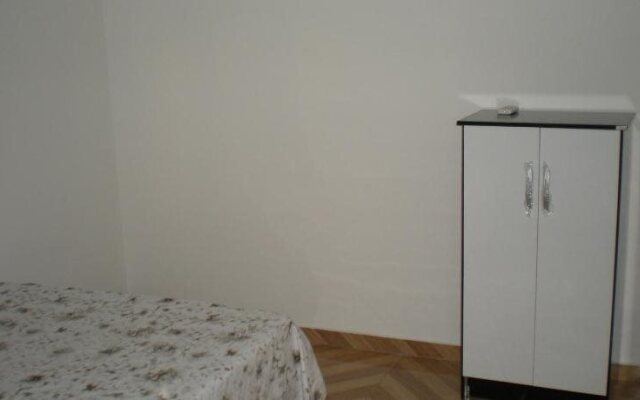 Hostel Morais
