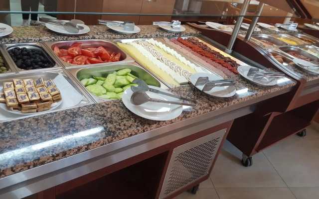 Hotel RIAGOR