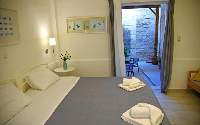 Castello Apartments