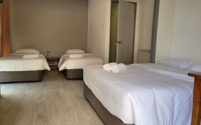 Residencia Paris Marinha