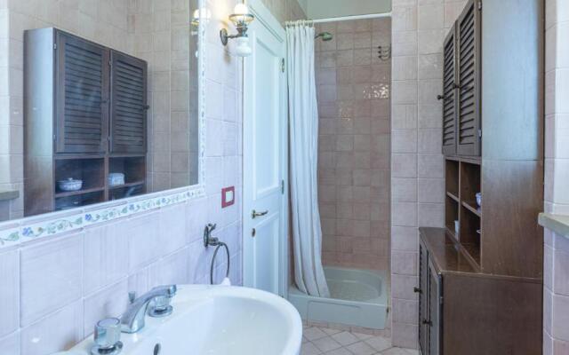 Casa delle Ginestre 8+2