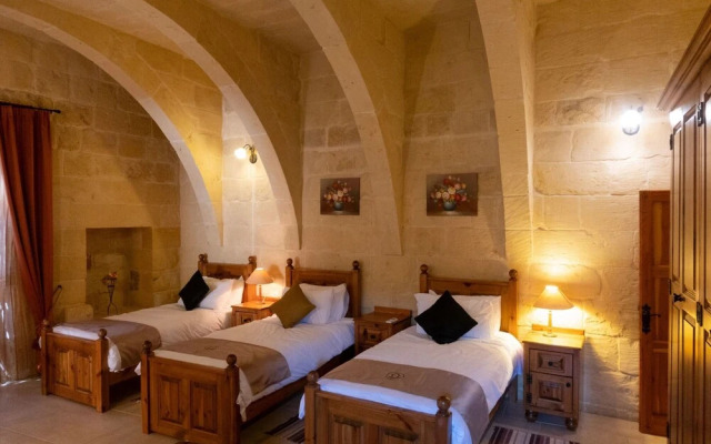 Villeleynah Amazing Gozitan Villa + Pool