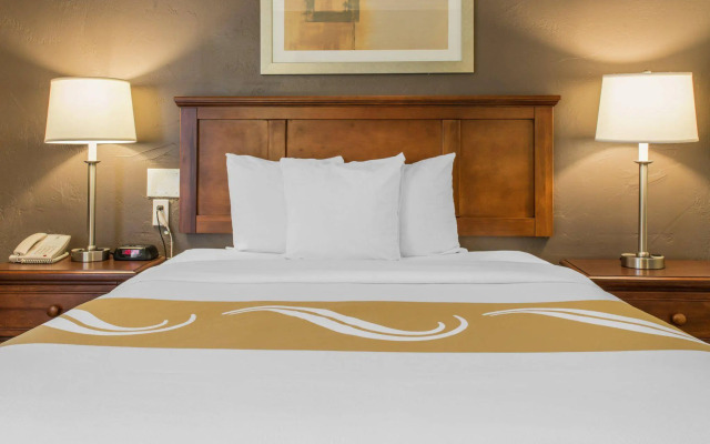 Quality Inn University Center