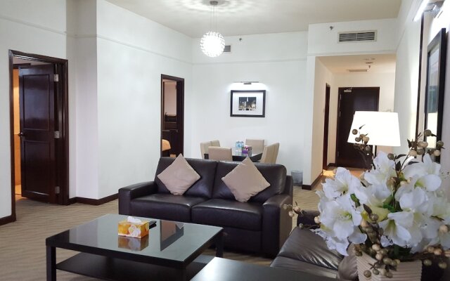 Good Service Apartment @Times square