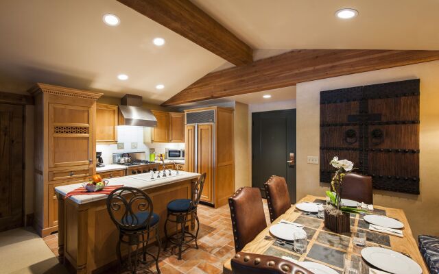 The Chateaux Deer Valley