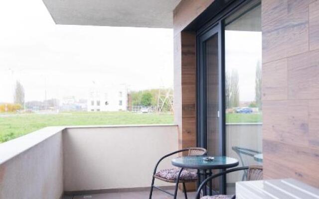 Apartament West