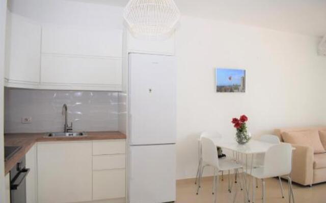 Merville Apartments
